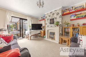 lounge- click for photo gallery